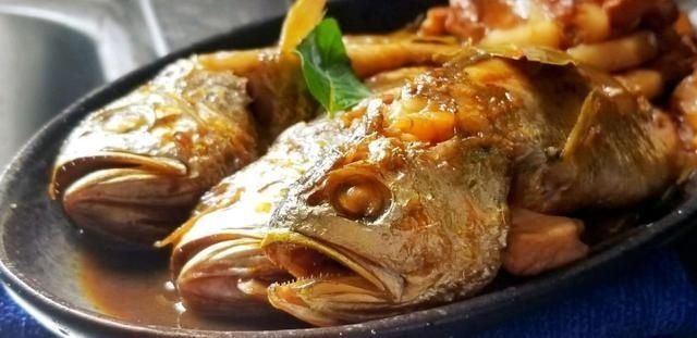 此鱼，肉嫩鲜美还滋补，老人和小孩适合吃