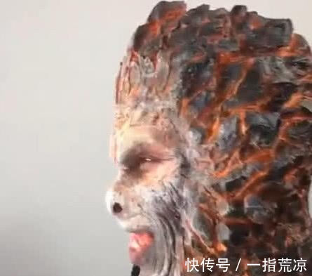 孙悟空|男子亲自COS王者荣耀地狱火, 成品接近原型 就是缺把火!