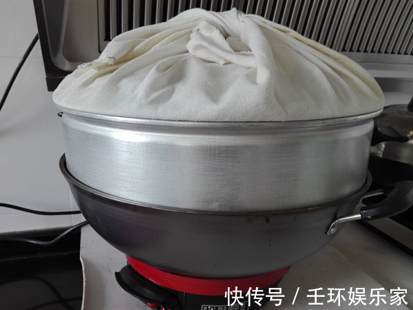 教你做蒸面包,不用面包机也不用烤箱,松软有嚼劲,好吃不上火