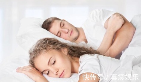 碱性食物|长寿的女性,往往手上会有3个表现,若你也有,长寿与你有缘