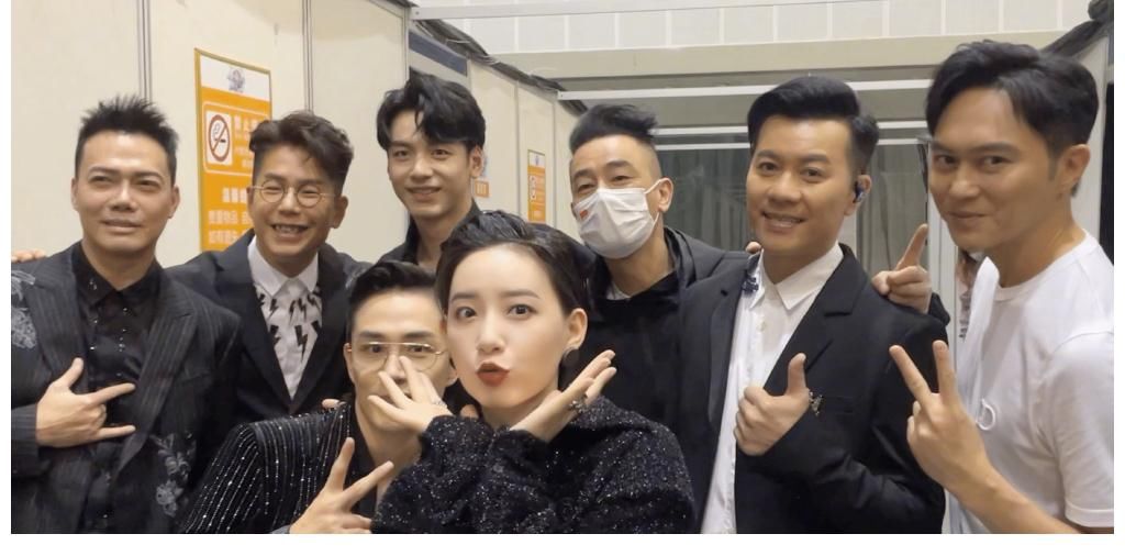 《哥哥》中的3个吸金王，1个队长2个实力派，名利双收不虚此行