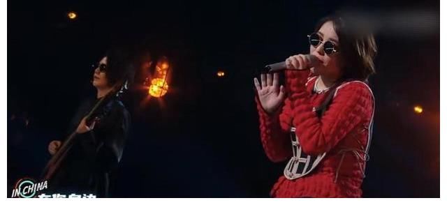 那个快要糊掉的《好声音》总冠军,居然悄悄火了