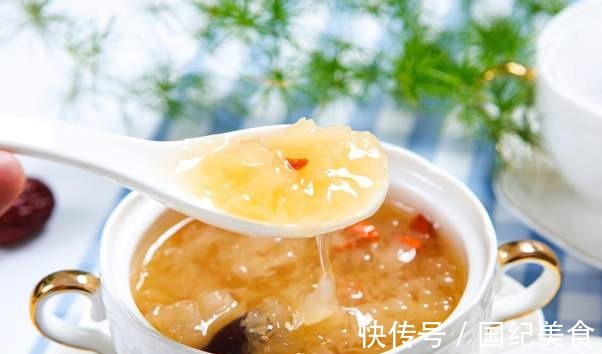 银耳|天热多喝银耳汤,煮银耳汤时,多做这2步,软糯黏稠,出胶快又多
