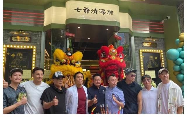 明星|明星扎堆开餐饮店!陈小春独辟蹊径,主打清汤牛腩面