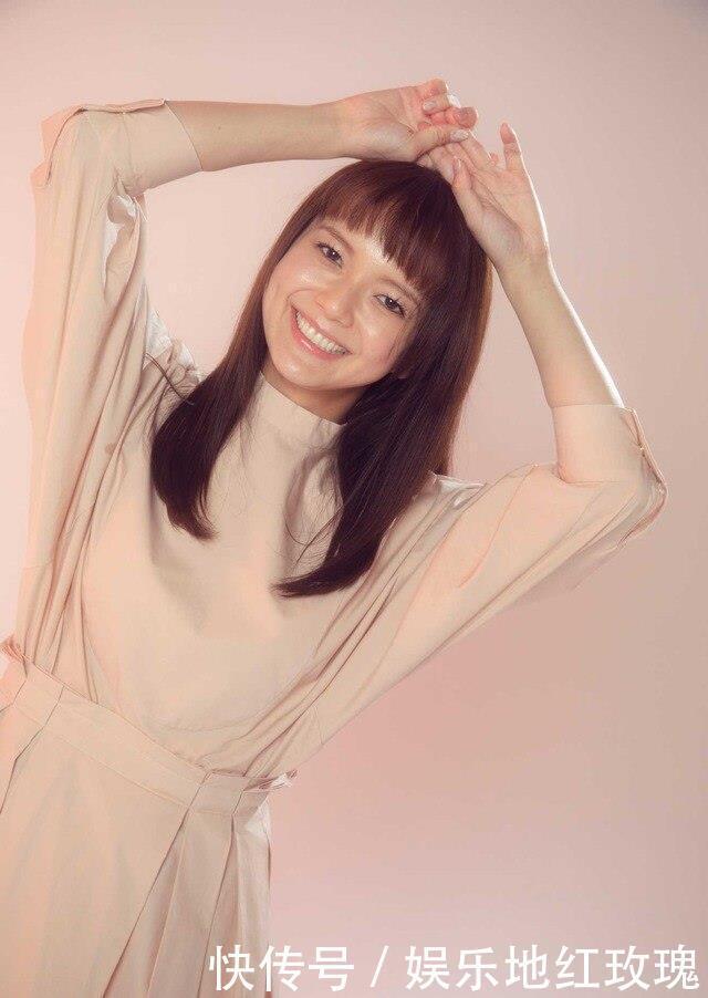 为什么黑多部未华子 为什么黑多部未华子