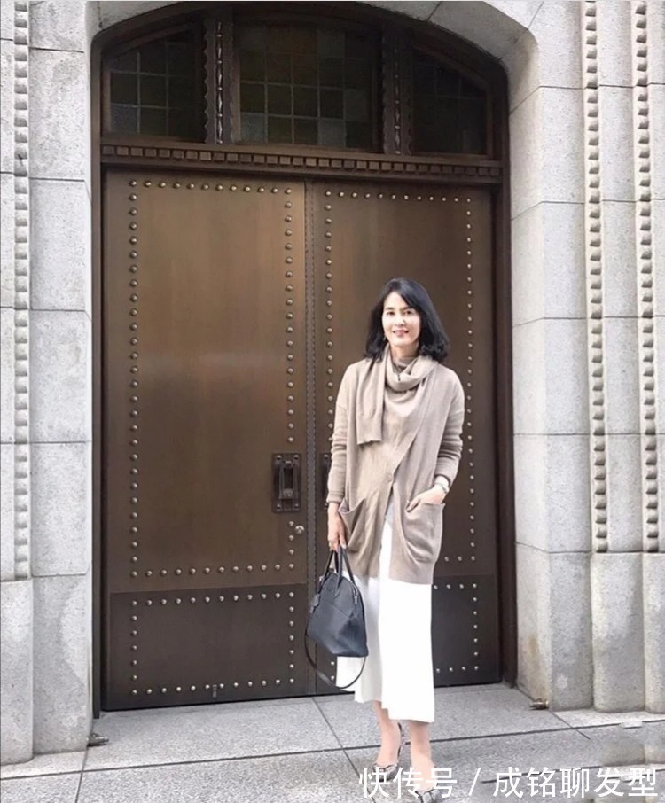 单品 这才是50岁+女人最好看的日常穿搭,不浮夸不装嫩,美得好有气质