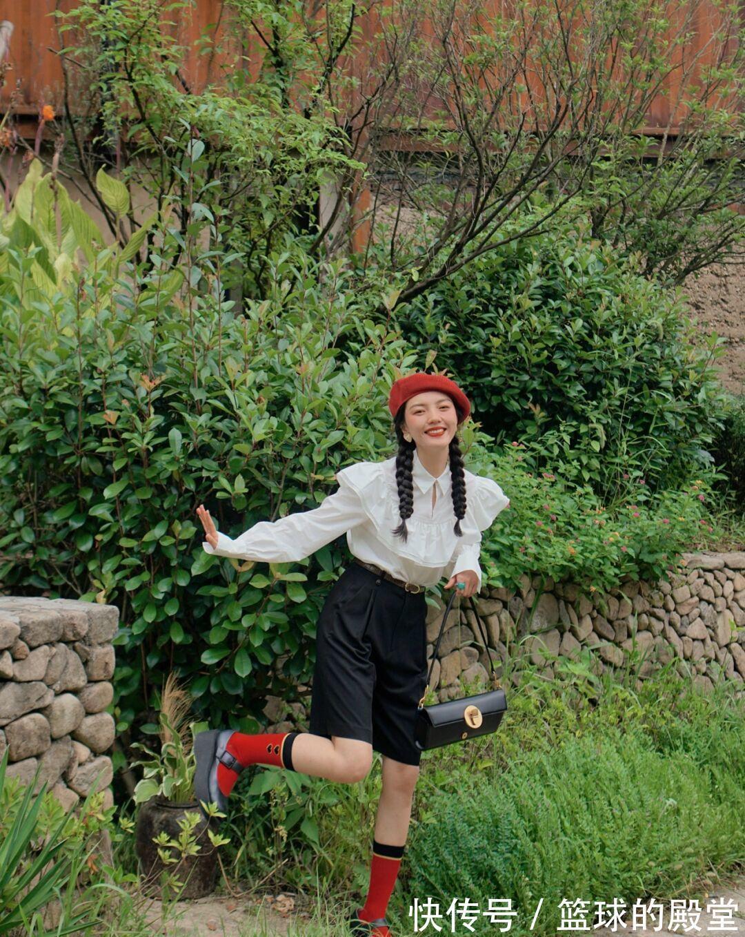 搭配|女生怎么穿？白衬衫搭配短裤清爽利落，显高又有活力