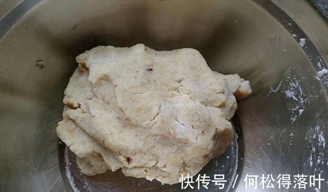 菜场碰到它，记得多买点，加料放锅里一蒸，软糯香甜，孩子喜欢吃！