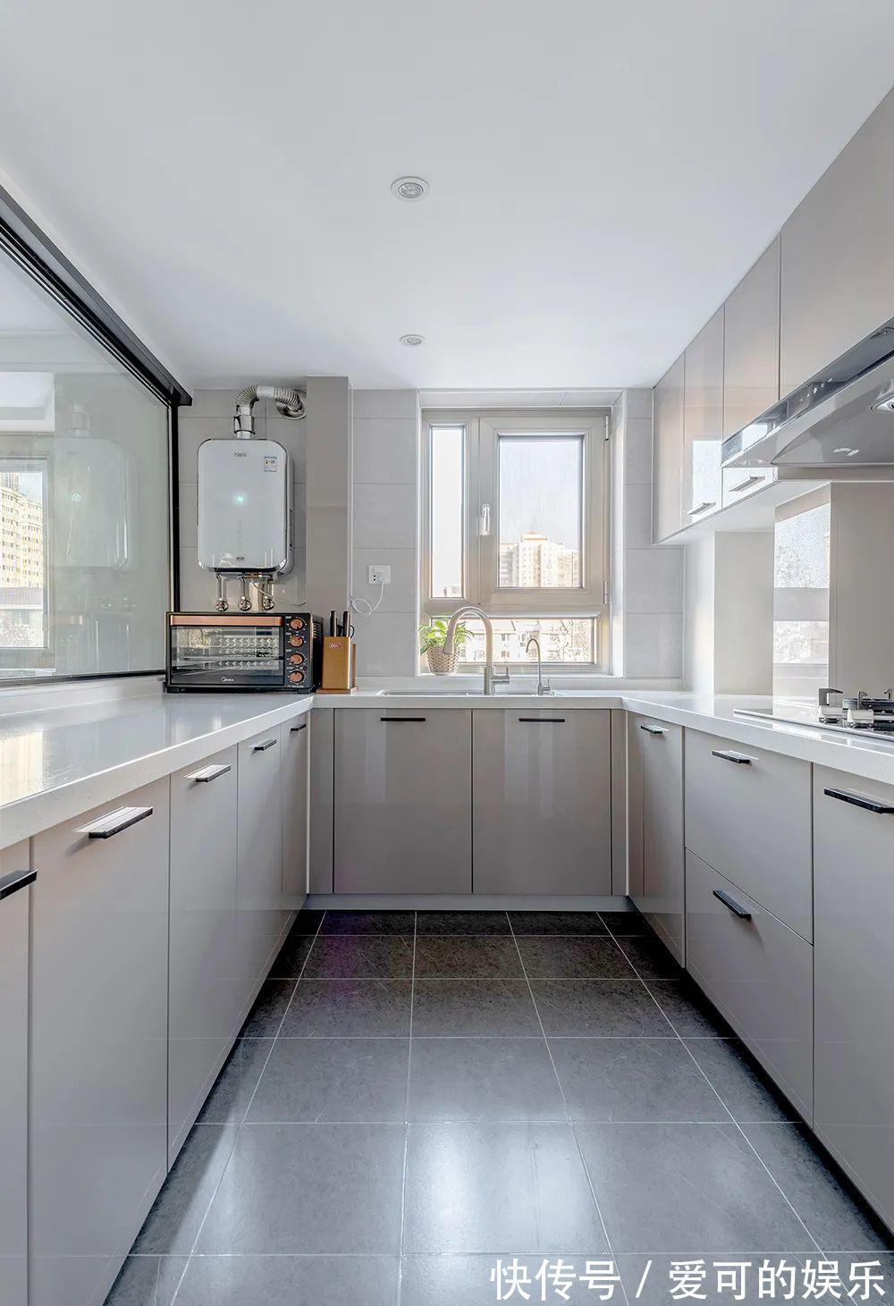 小蜗居|房子再小生活也要精致，看看这套58㎡小蜗居，堪称小户型的典范！