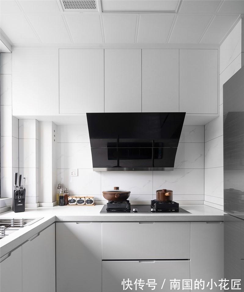 装修|厨房装修坚持最接地气的决定，丢掉鸡肋用品，现在用起来超顺手