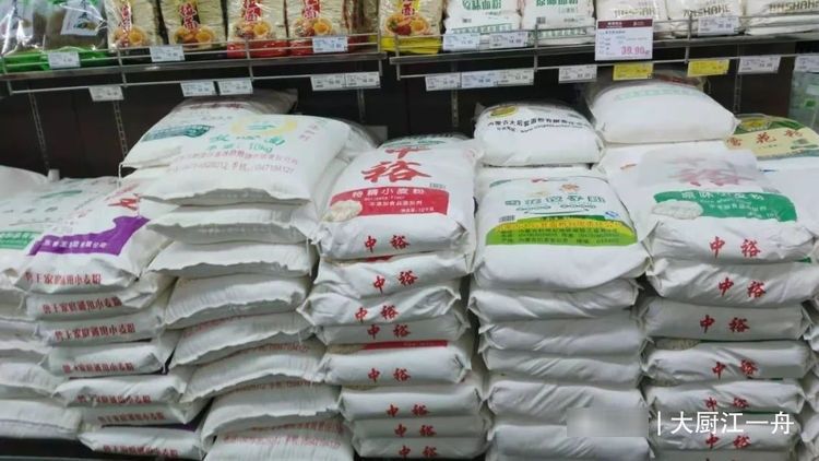 谷胚|同样是面粉，全麦面粉和普通面粉区别很大，弄懂了再买不吃亏