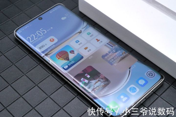 新生|华为P50 Pro：万象新生、万物互联，影像新旗舰