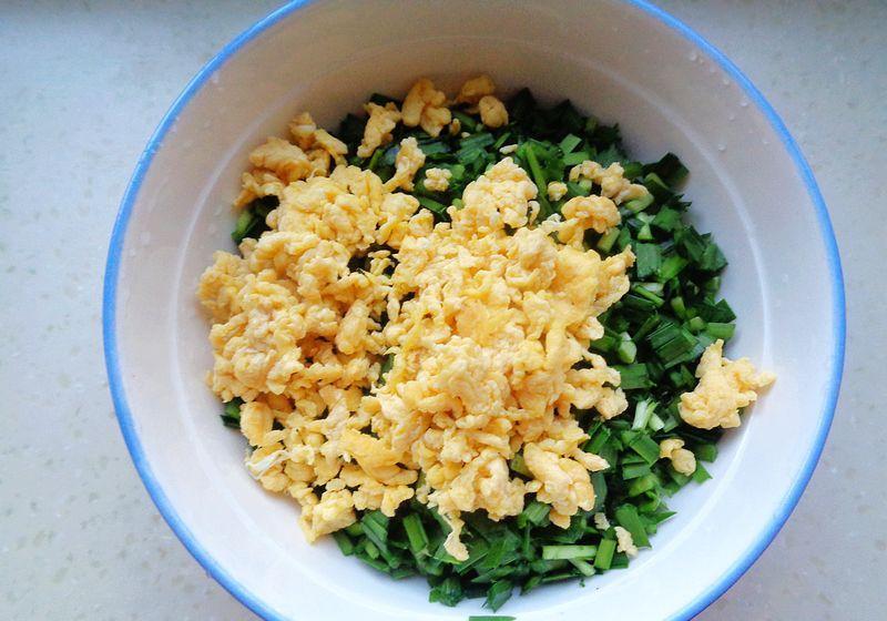 我家深秋早餐，一菜两主食，耐饿又暖和