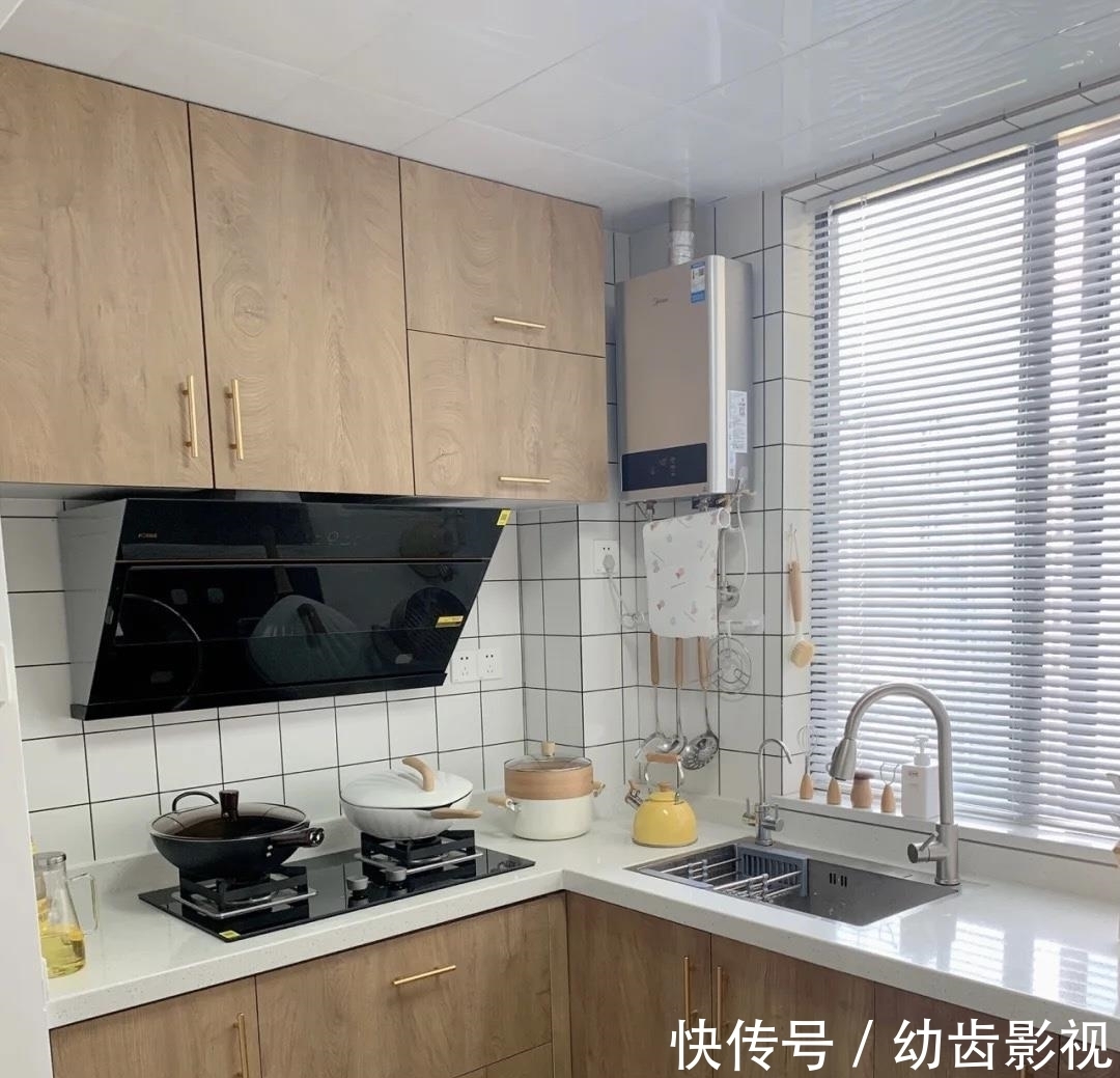 装修|三无装修“一穷二白”?她家102㎡穷装简约风,越住越舒适