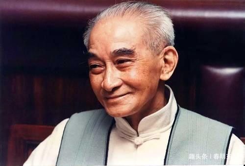 自知之明$南怀瑾的劝世良方:人微言轻时,牢记这4句话,早晚出人头地