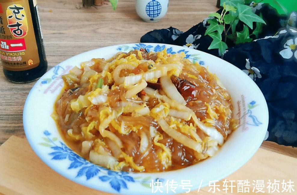 清肠|炎热酷暑，这菜遇见别错过，简单炒一盘，爽口解腻，刮油清肠