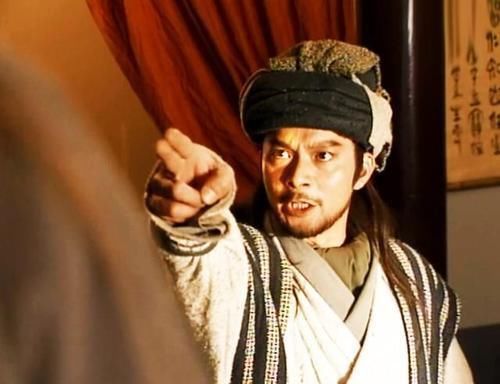 乔峰|天龙八部中,他是段誉第二任皇后,比王语嫣漂亮,曾被乔峰训斥