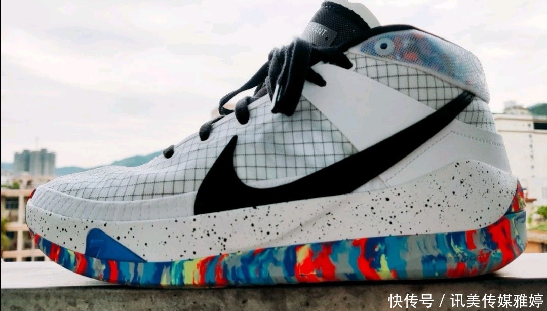 颜值|盘点那些值得多次推荐的球鞋,颜值高,性价比更高