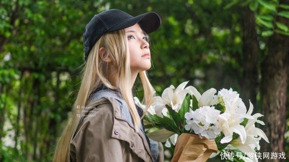 岳父|萌妹cos《生化危机8》少女萝丝：岳父竟是我自己