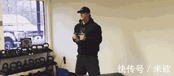 杠铃|改善深蹲稳定性两个动作推荐!改善深蹲稳定性两个动作推荐!