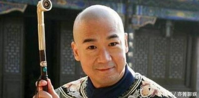 纪晓岚&上联“鼠无大小皆称老”，7个字难倒众人，纪晓岚的下联堪称妙对