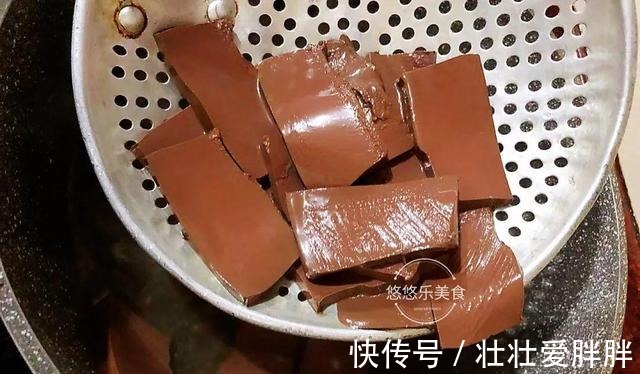 冬天多吃这菜,低脂营养高,大火炒一炒,嫩滑可口特下饭!