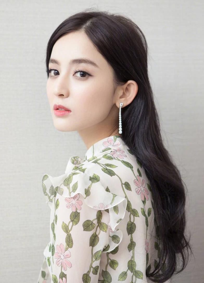 睡觉前做到这“4点”只有对峙，皮肤越来越滑腻，痘痘黑头也少了