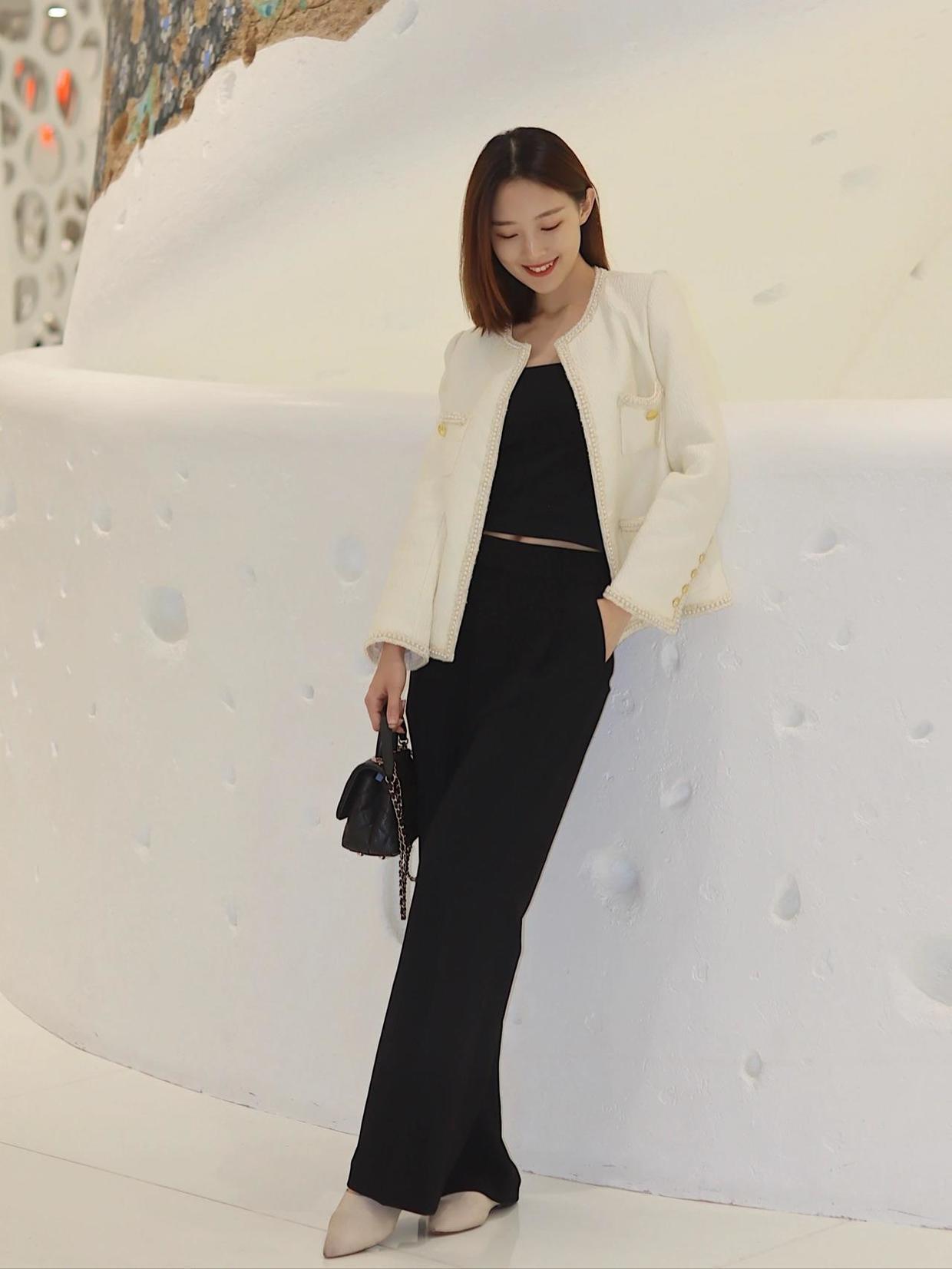 外套|30+的女性最适合短款外套,时髦精示范,学会这几个搭配方法就够