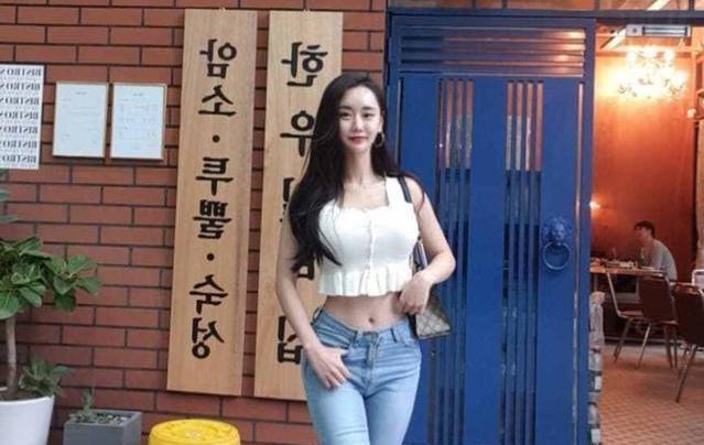 牛仔裤|牛仔裤的搭配让自己更有格调, 让美女更具街头时尚范儿