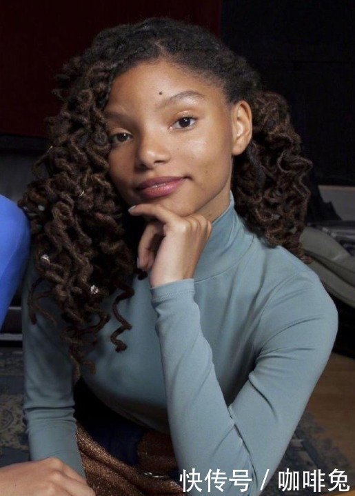 棕色|皮肤黑该怎么穿搭配,超显美感!