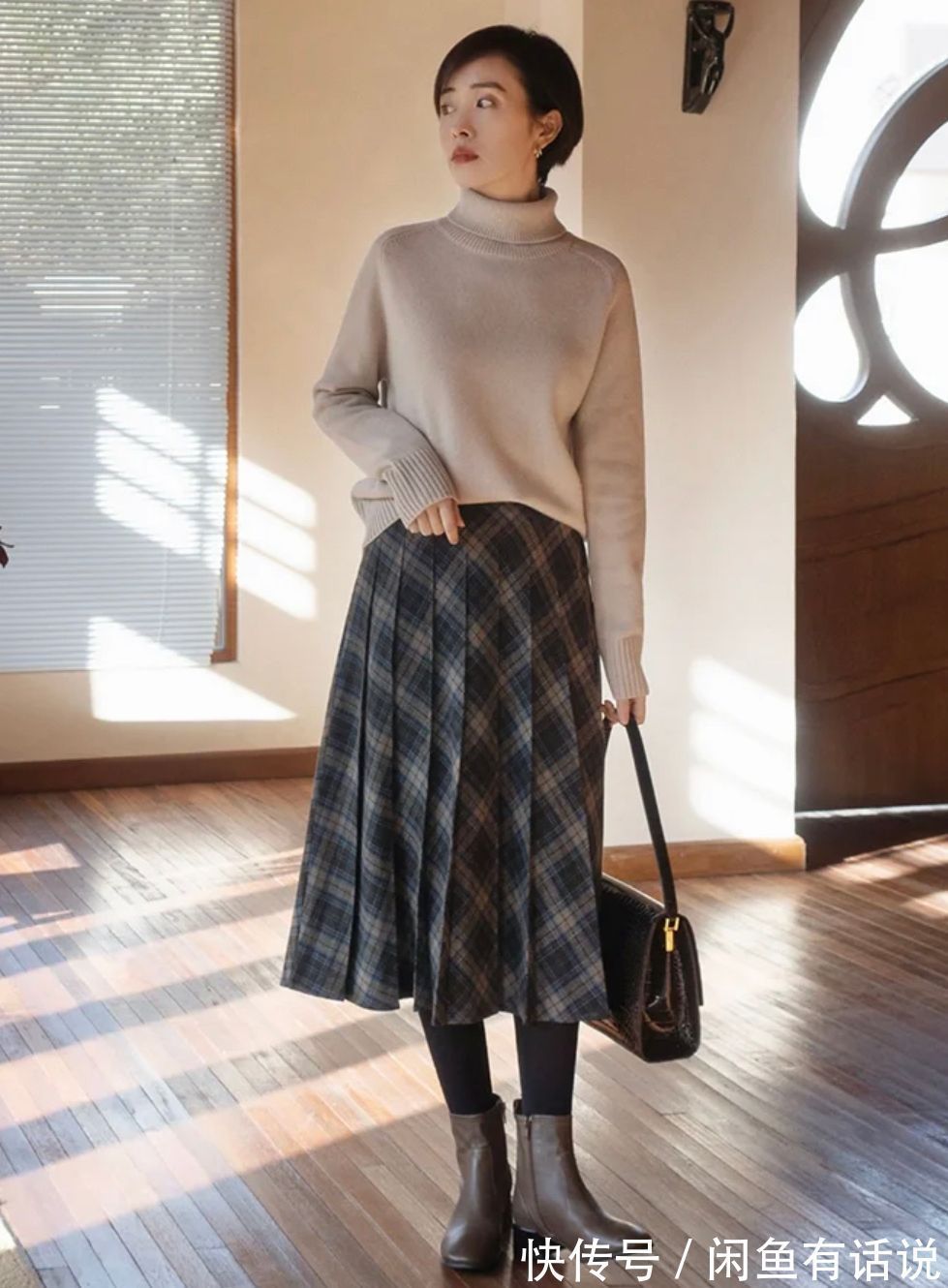 毛衣|女人40岁后不必刻意扮嫩,用“无龄感”穿搭打败年龄感,很高级
