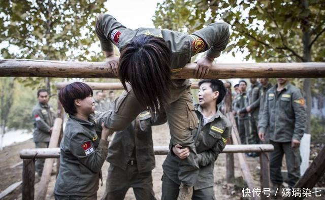 清纯|中国最美的女保镖:清纯可爱,而且还是一个90后,却身怀绝技