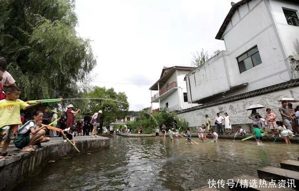 传统节日|花溪区举行“花溪之夏·避暑季——百坊龙井，天天六月六”活动