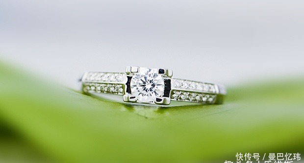 异形钻的钻戒怎么选？看准哪几点？