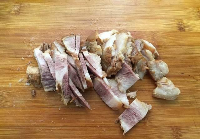 白菜腌肉面,简单的做法,完美的营养组合