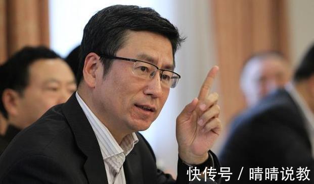 青春期|“无论如何不让孩子住校”,白岩松的建议,家长们别不当回事