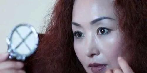 小胡子|女人有妇科病都“写”在脸上?脸部这4种情况,若没中,值得庆幸