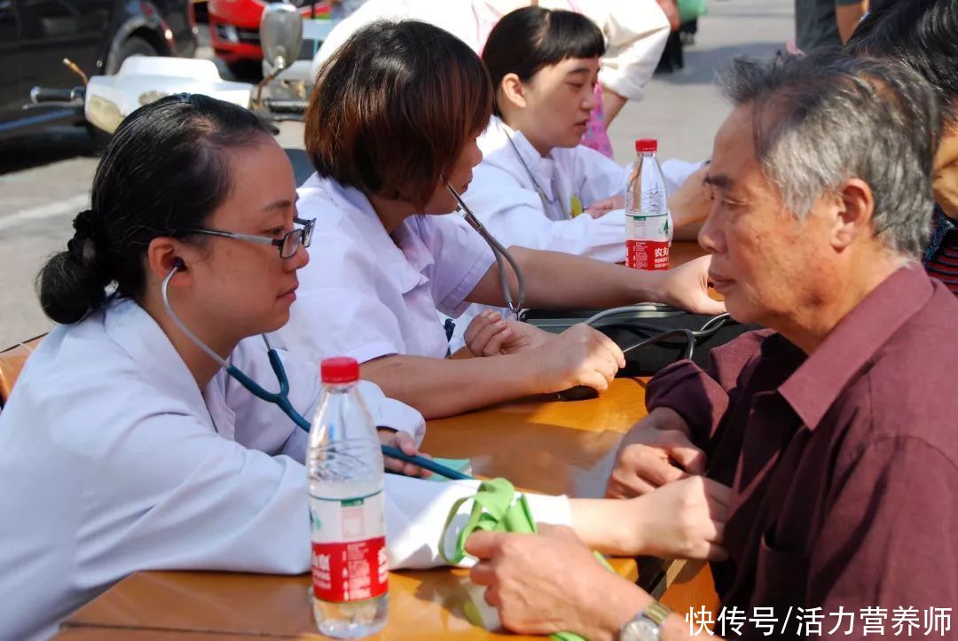 并发症|患高血压20多年却没有并发症，钟南山是怎么做到的？降压方来了
