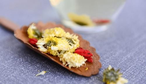 小白|女生被闺蜜一月20次“753”，查出肝癌，医生说：真是“好”闺蜜