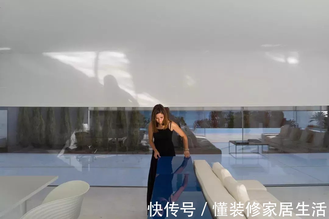 私密性|美爆了，极简主义别墅，真走心