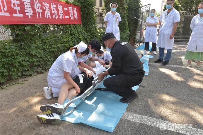 急诊科|济南市第八人民医院开展突发公共卫生事件应急演练