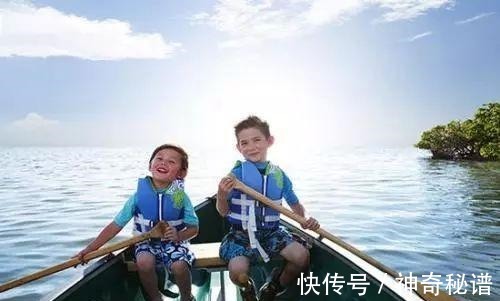 李嘉诚|妈妈的穷人思维,是孩子一生最大的悲剧!你不得不信