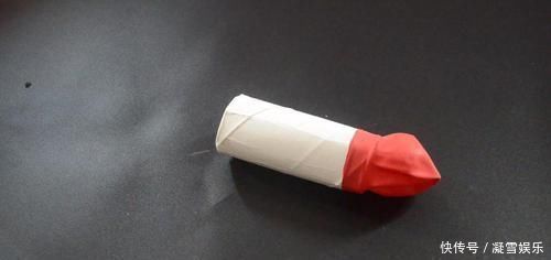 卷纸筒上套个气球太实用了, 能帮家里省下不少钱, 看完赶紧去试试