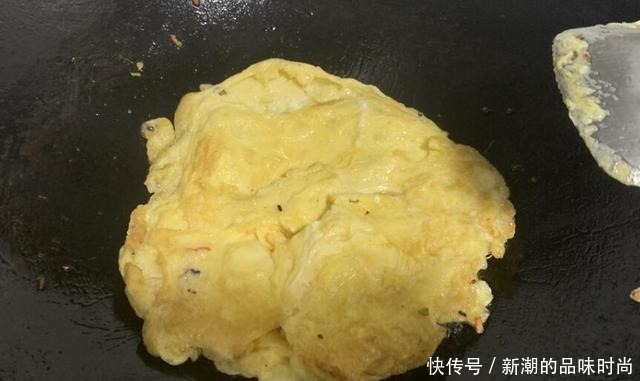  配菜|蛋炒饭先炒“鸡蛋”还是“米饭”，大厨都不对，这样做更好吃！