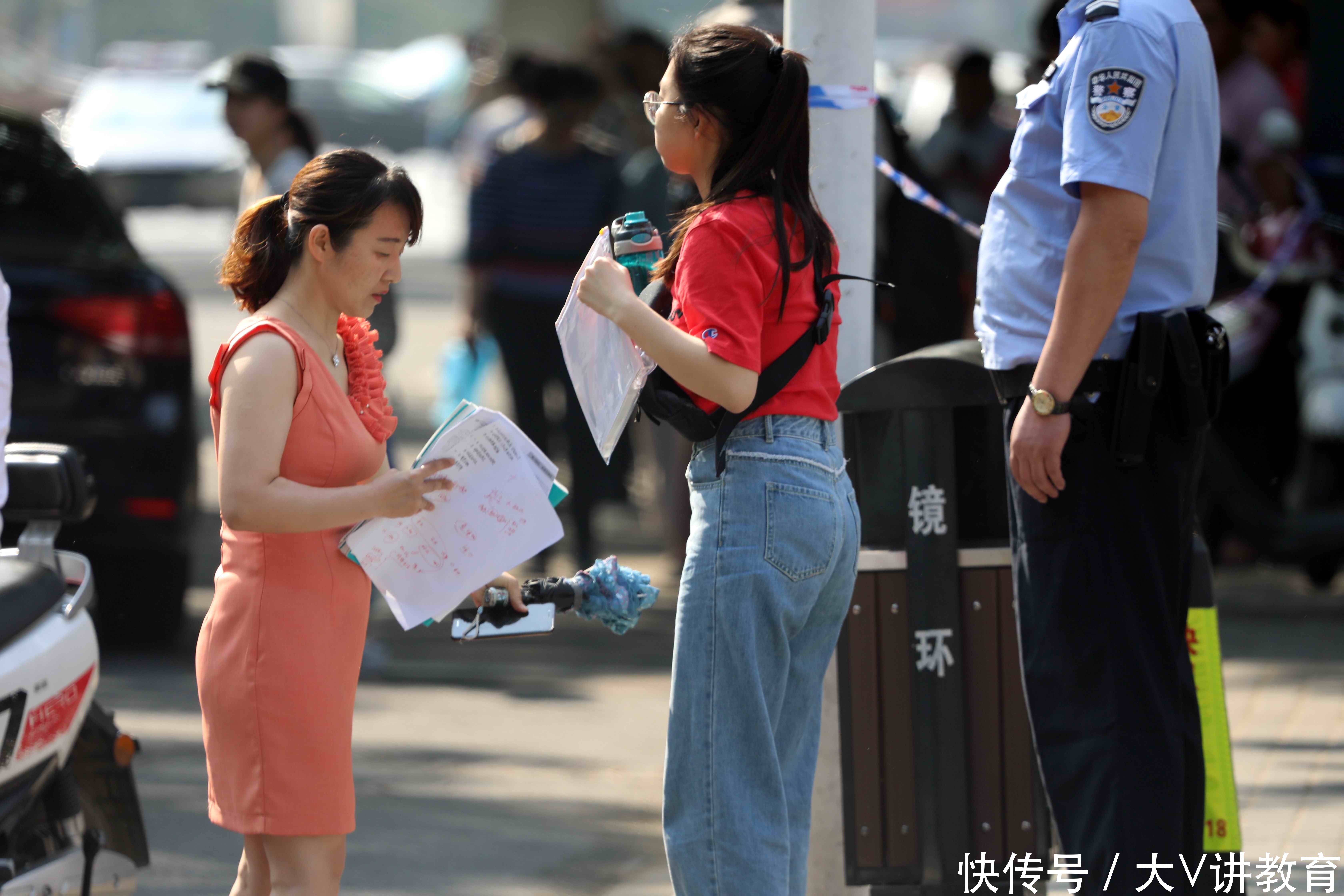 文言文学|高考当天，监考老师只说了“一句话”，却让所有考生都如释重负