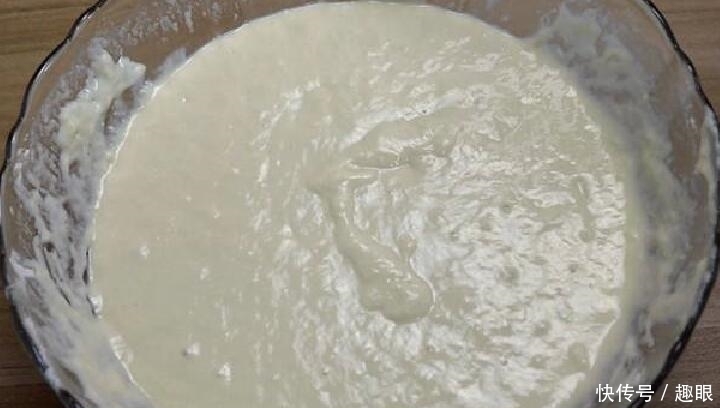 三伏天,馅饼油条靠边站,早餐吃它,全程不揉面,鲜香料足太香了