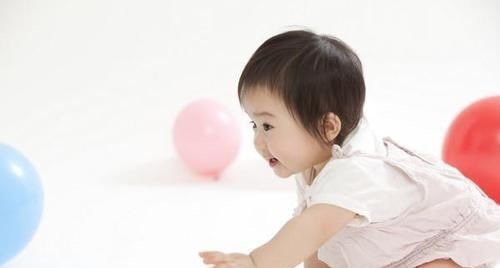 妈妈|宝宝发育标准时间一览表,快来对照一下自己的宝宝的是否达标