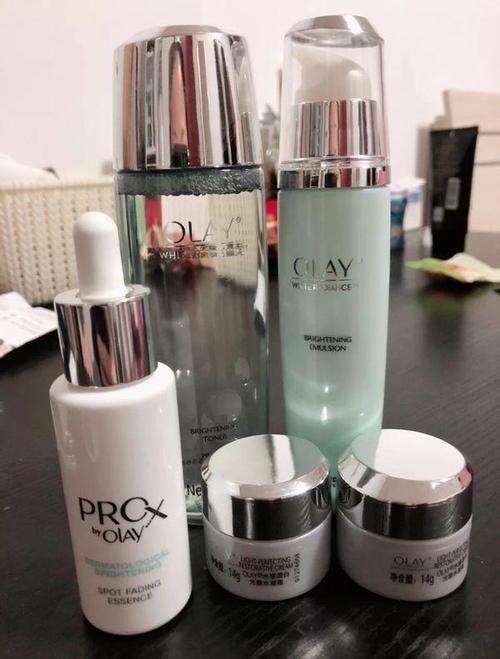 20岁用什么乳液好？分享5款性价比高的乳液，润肤效果不输大牌