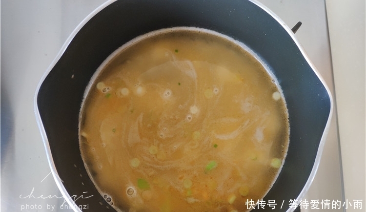 太鲜|此碗粥悄悄走红朋友圈,4种食材10分钟搞定,太鲜了!明天接着吃
