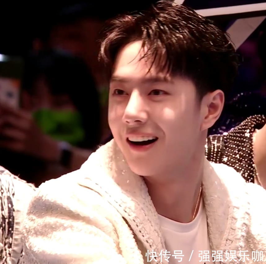 街舞第四季总决赛：王一博率领一波王炸全员晋级！叶音再次夺冠！